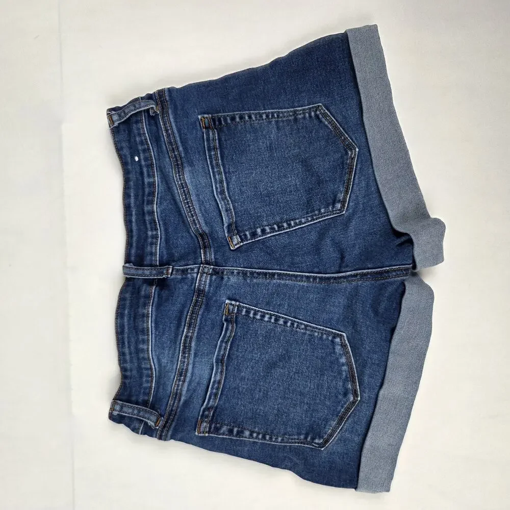 Forever 21 Size 27 Cuffed Denim‎ Jean Shorts - Picture 5 of 9